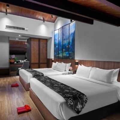 Peony (Family Suite)