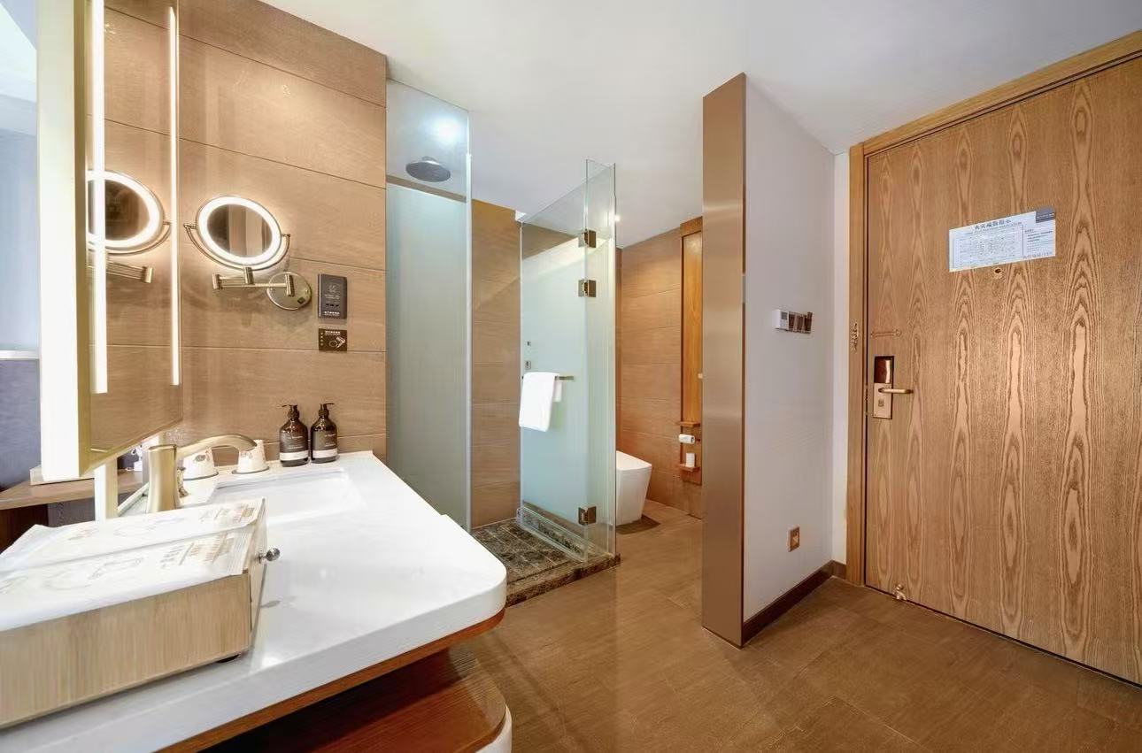 啡凡景观大床房（特大床）