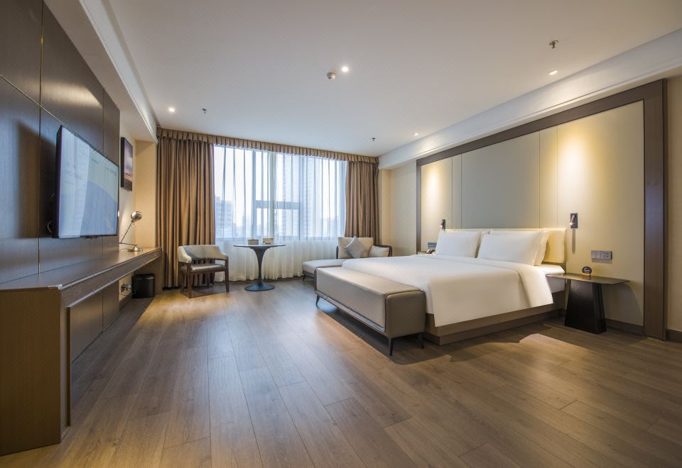 Yangjiang Jiangcheng Junyi Square Atour X HotelGuestroom (Double Bed)