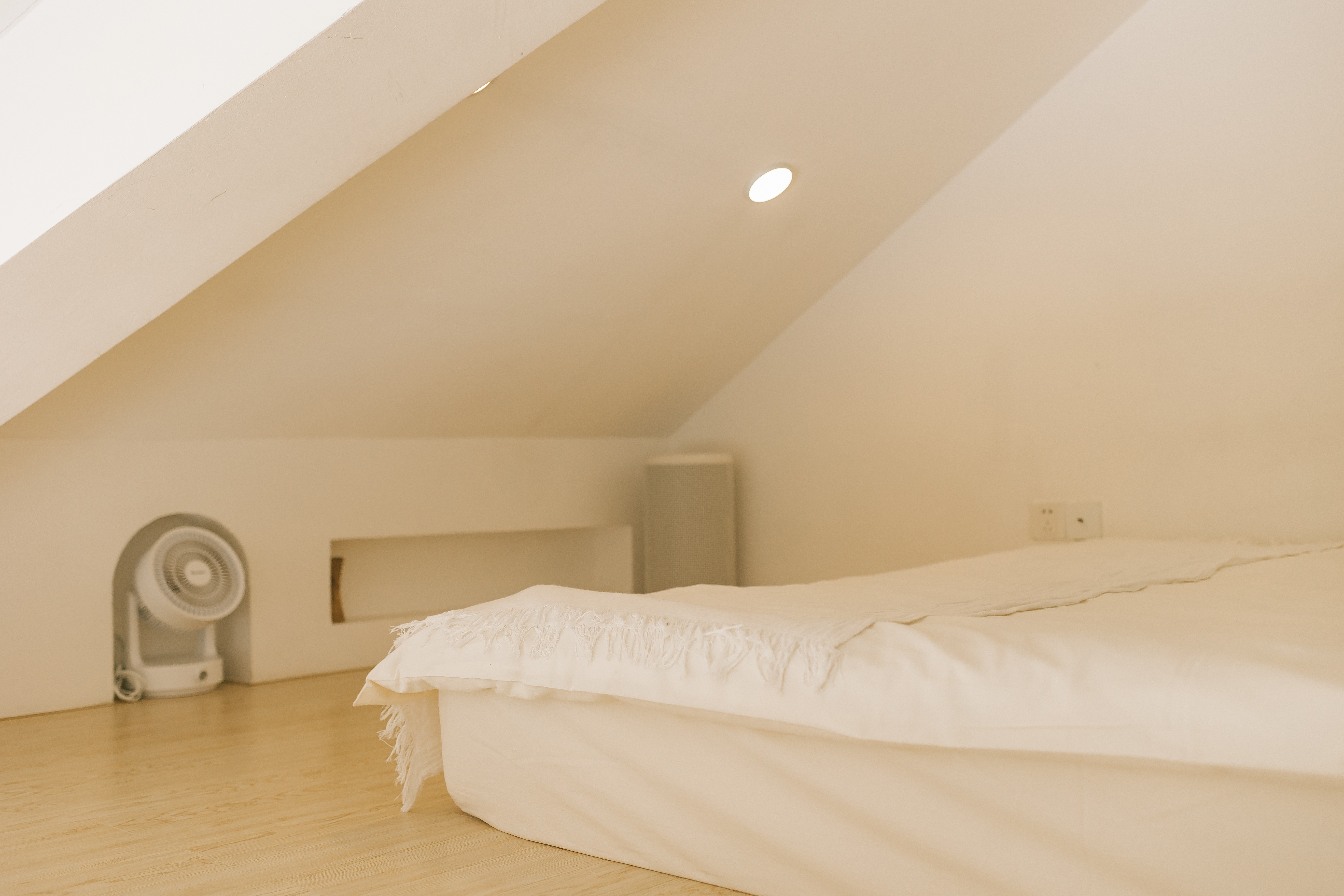 紫苏｜「超大弧形落地窗·loft复式设计」