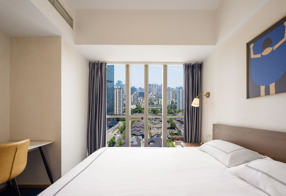 太古觀景兩室一廳雙衞套房（落地窗+烘乾洗衣機+投影