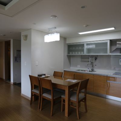 山崗露台套房 一號高公寓優惠