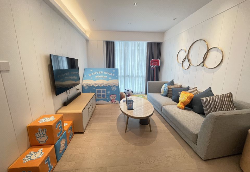 Ascott Raffles City ChongqingPleasant Goat And Big Big Wolf Family Theme Suite(Two-Bedroom Deluxe)