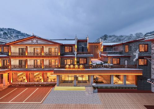 โรงแรม JI (เมืองโบราณเฟิ่งหวง เซียงซี ฮงเซียว)