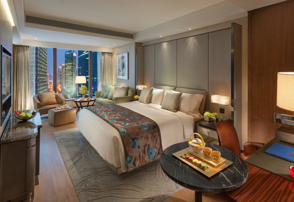 Mandarin Oriental Pudong ShanghaiExecutive Suite - 2 Bedroom