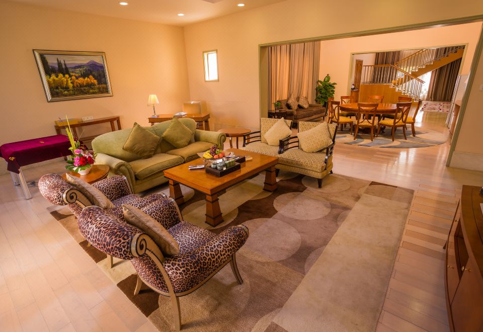 地中海溫泉別墅三房（含私家湯池）