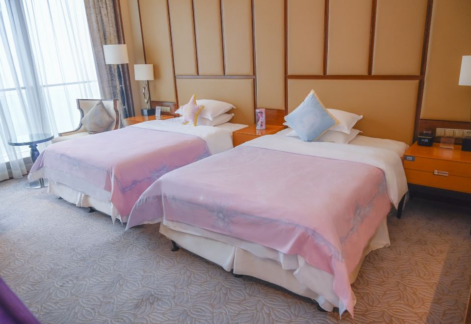 葉羅麗豪華雙床主題房