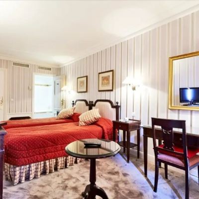 Connected Room 4 People Hotel Washington Opera Promo Code