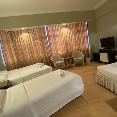 豪華四人雙床間 羅薩帕薩德納極度優惠