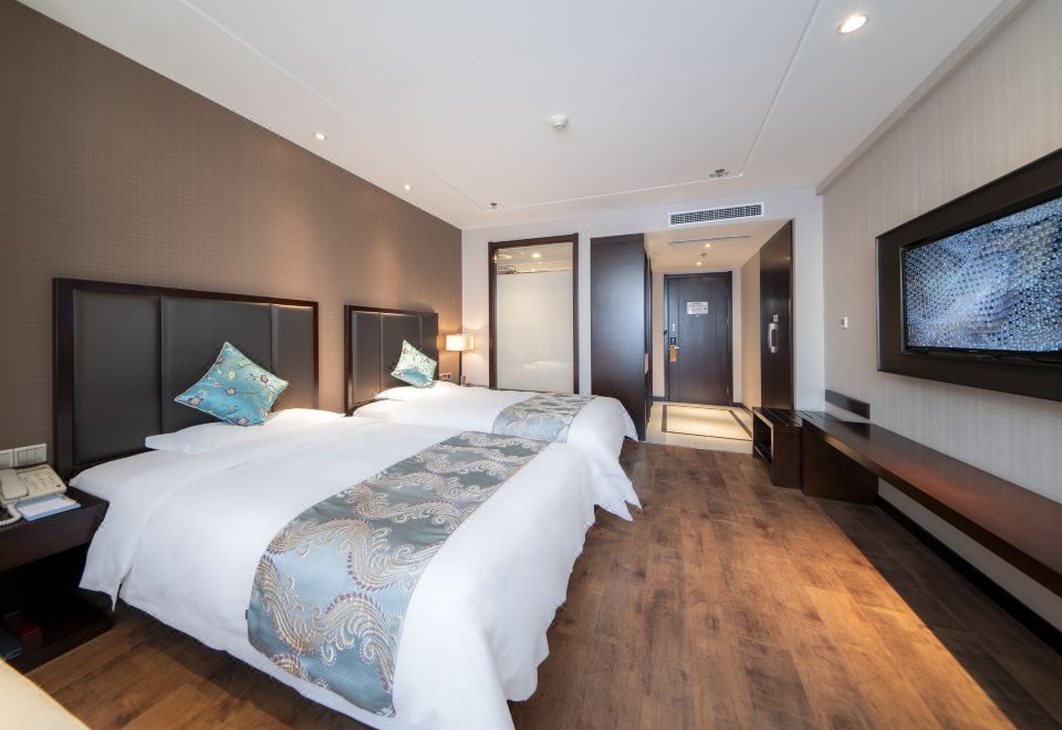 良朋精品双床房（小冰箱+中式茶具+多款枕头）