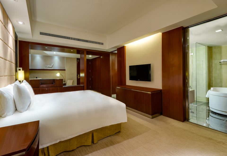 皇冠行政房-豪华大床