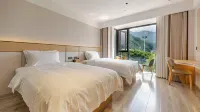 Yunfeng Hotel