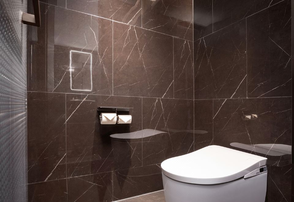 豪华江景双床房（窗外美景+安静好眠+Mini Bar）