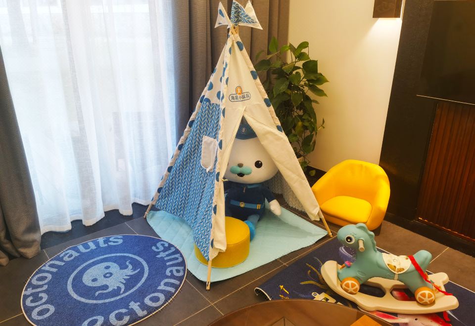 海底小縱隊親子房