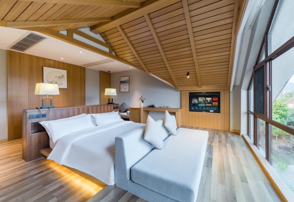 南山阁·观景大床房『观景浴缸｜休闲沙发｜全屋智控』