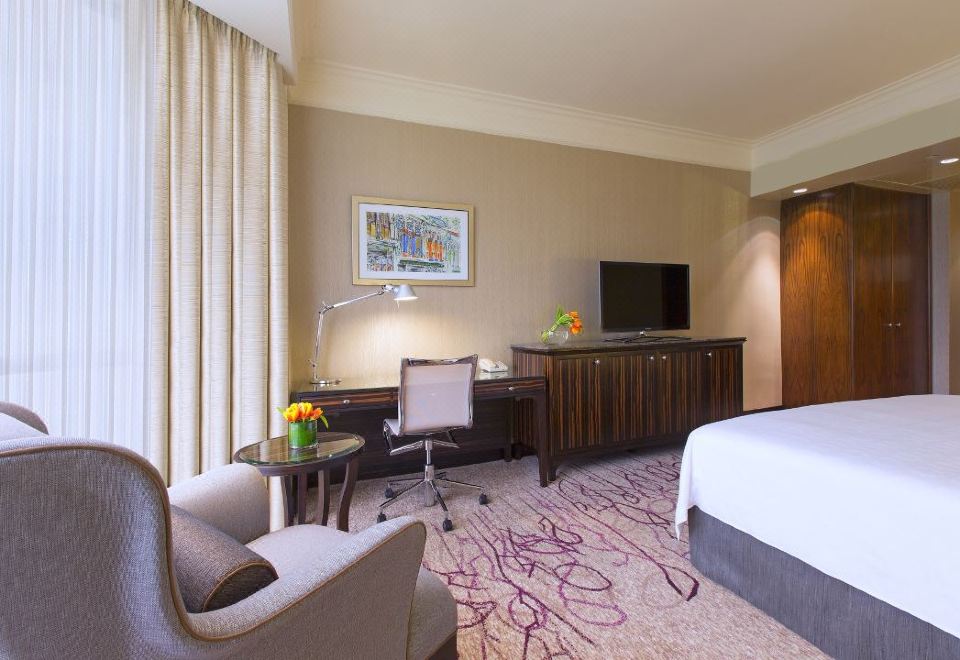 Sheraton Towers SingaporeSheraton Club, Club Lounge Access, Guest Room