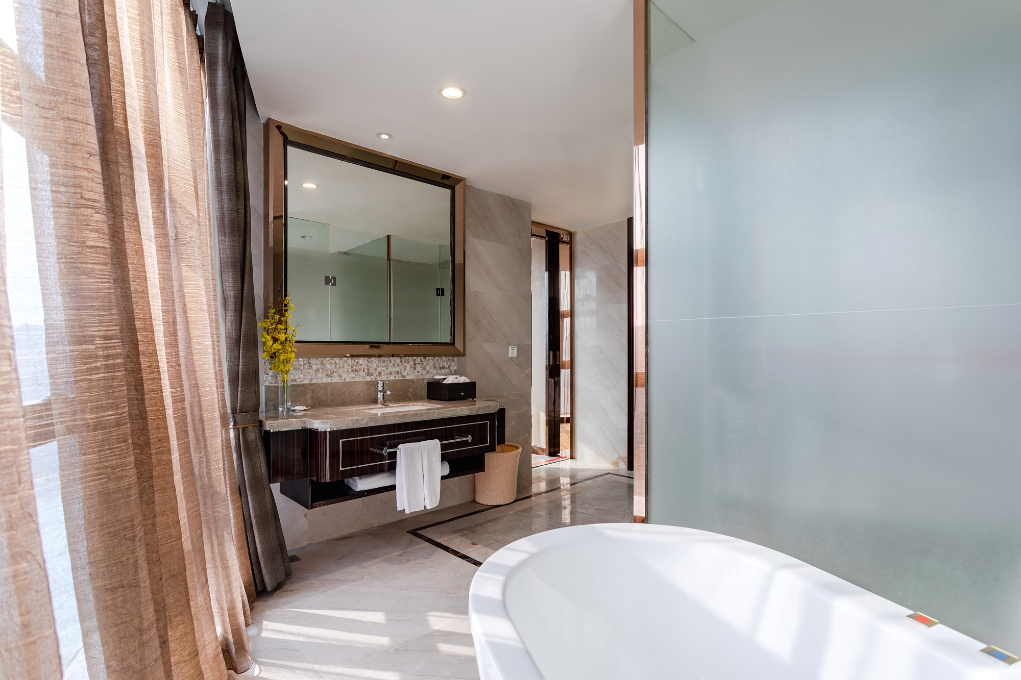 云享180°河景豪华套房