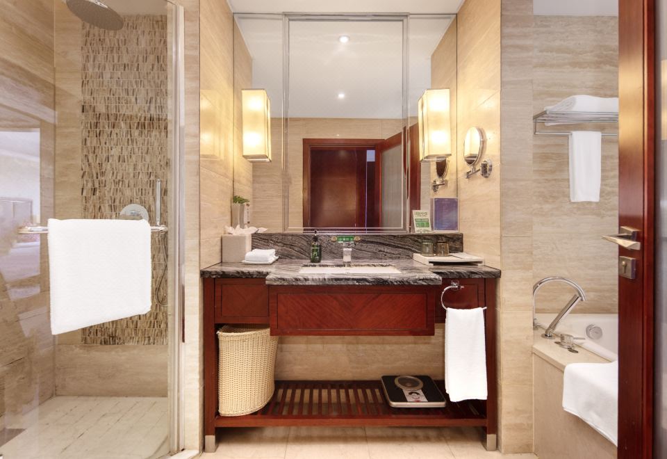 梦百合零压大床房（带0压床垫+记忆枕）