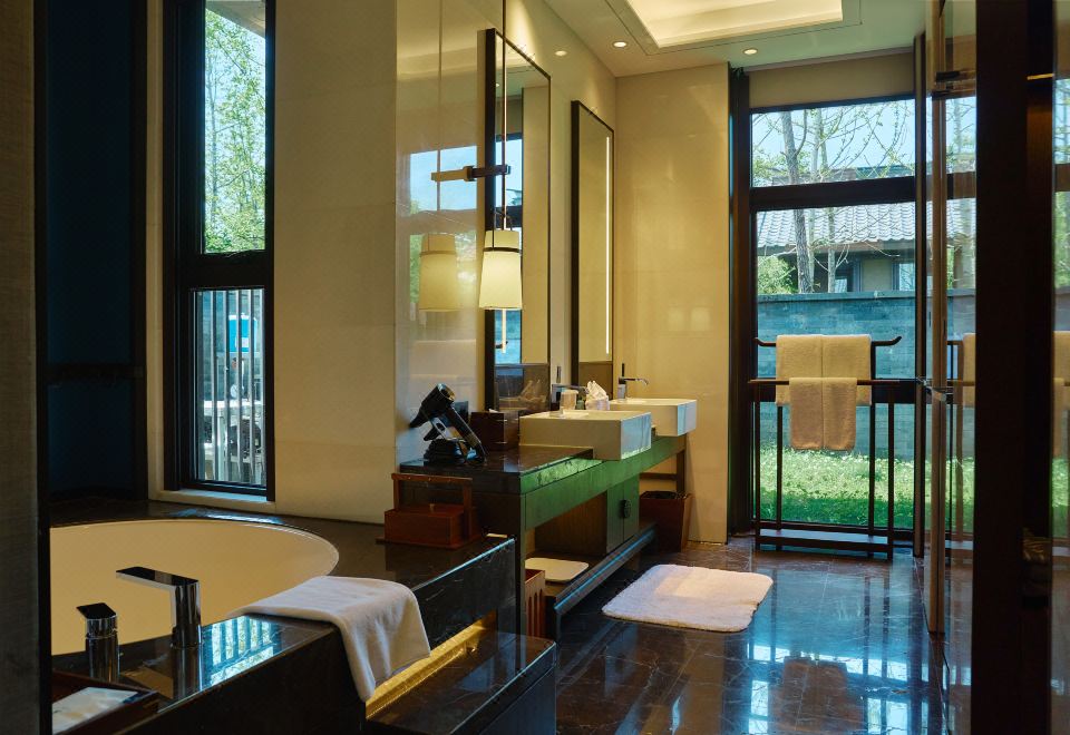 HALOYON VILLA WUYIDeluxe Villa