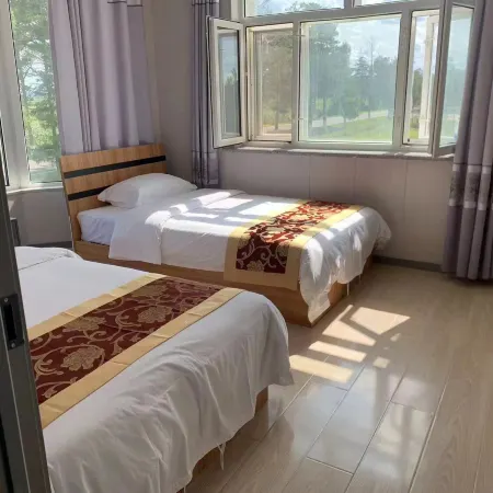 Zhaobei Service Station Homestay Отели в г. Хума