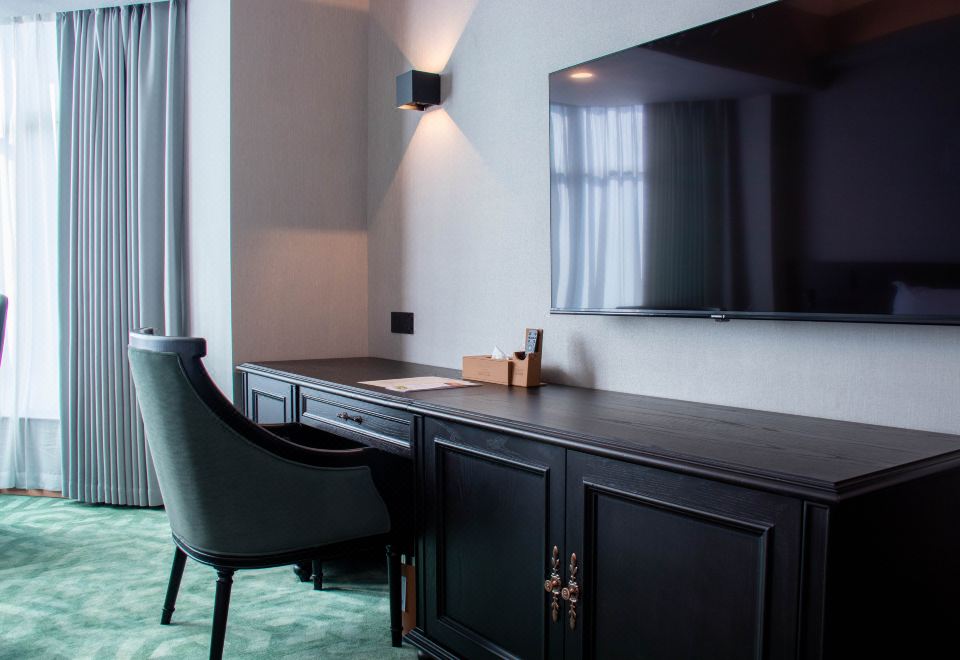 晟美市景客房（輕智能馬桶+電動窗簾）