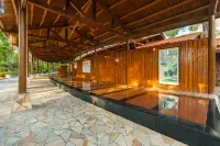 Dragon Bay Natural Hot Spring Resort