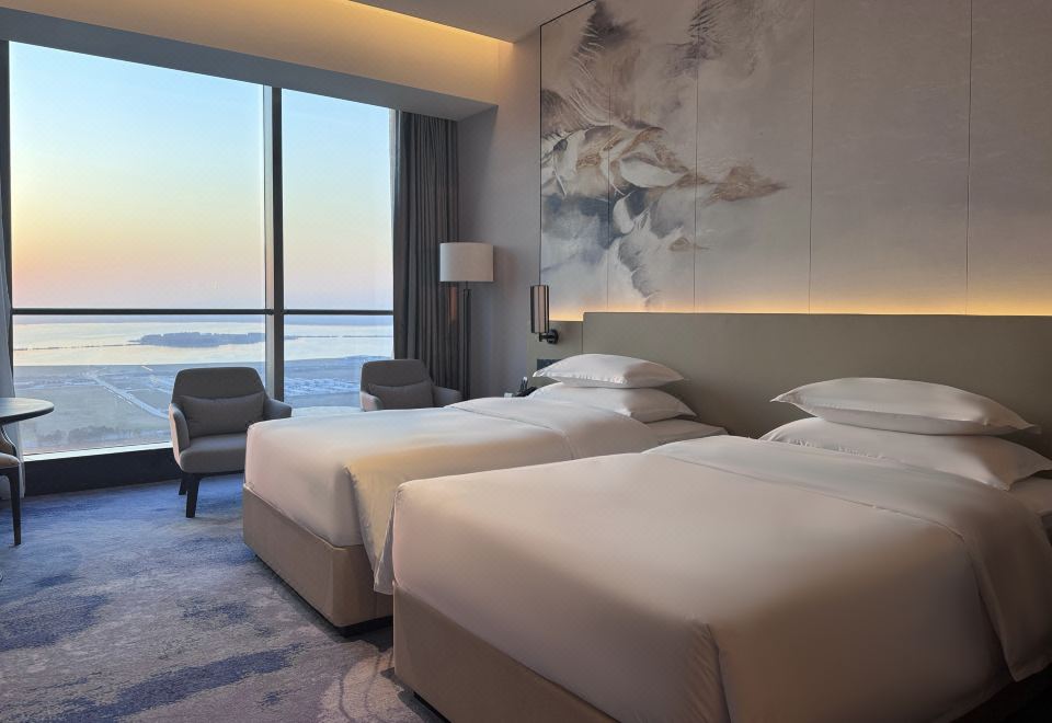 行政湖景雙床房