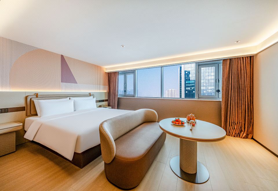 大床房【护脊床垫+65寸电视投屏+小冰箱】