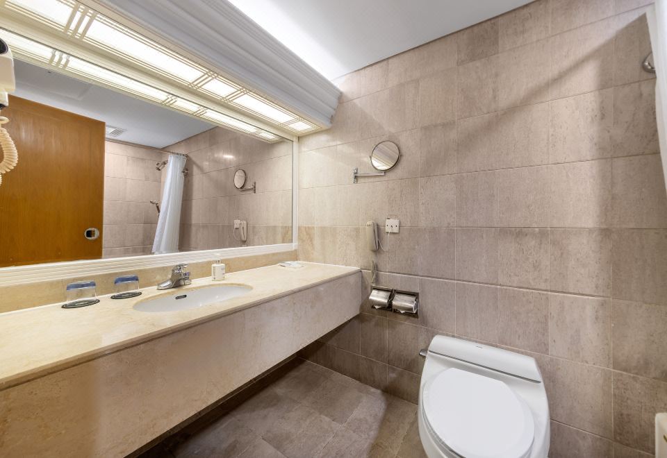 巨幕影音大床房