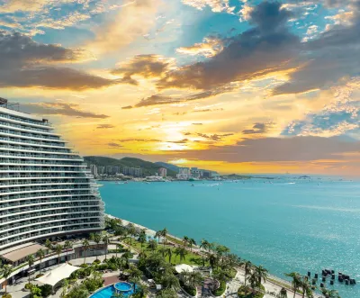 Central Coast Sea View Hotel Отели в г. 