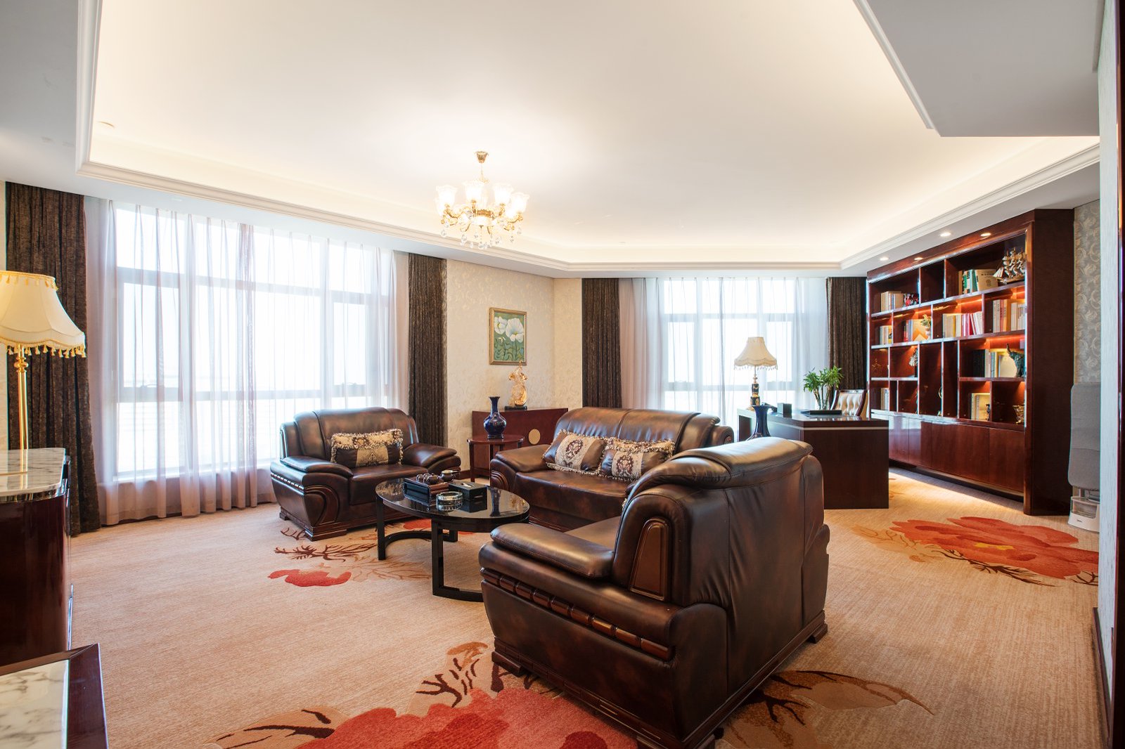 CEO行政套房︱临园风景+舒适睡眠