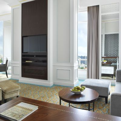 Premier Suite, Club Lounge Access, 1 Bedroom Suite, 1 King InterContinental Singapore Promo Code