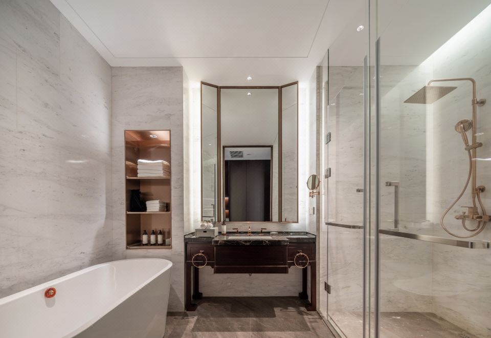 行政大床房（超大浴缸）