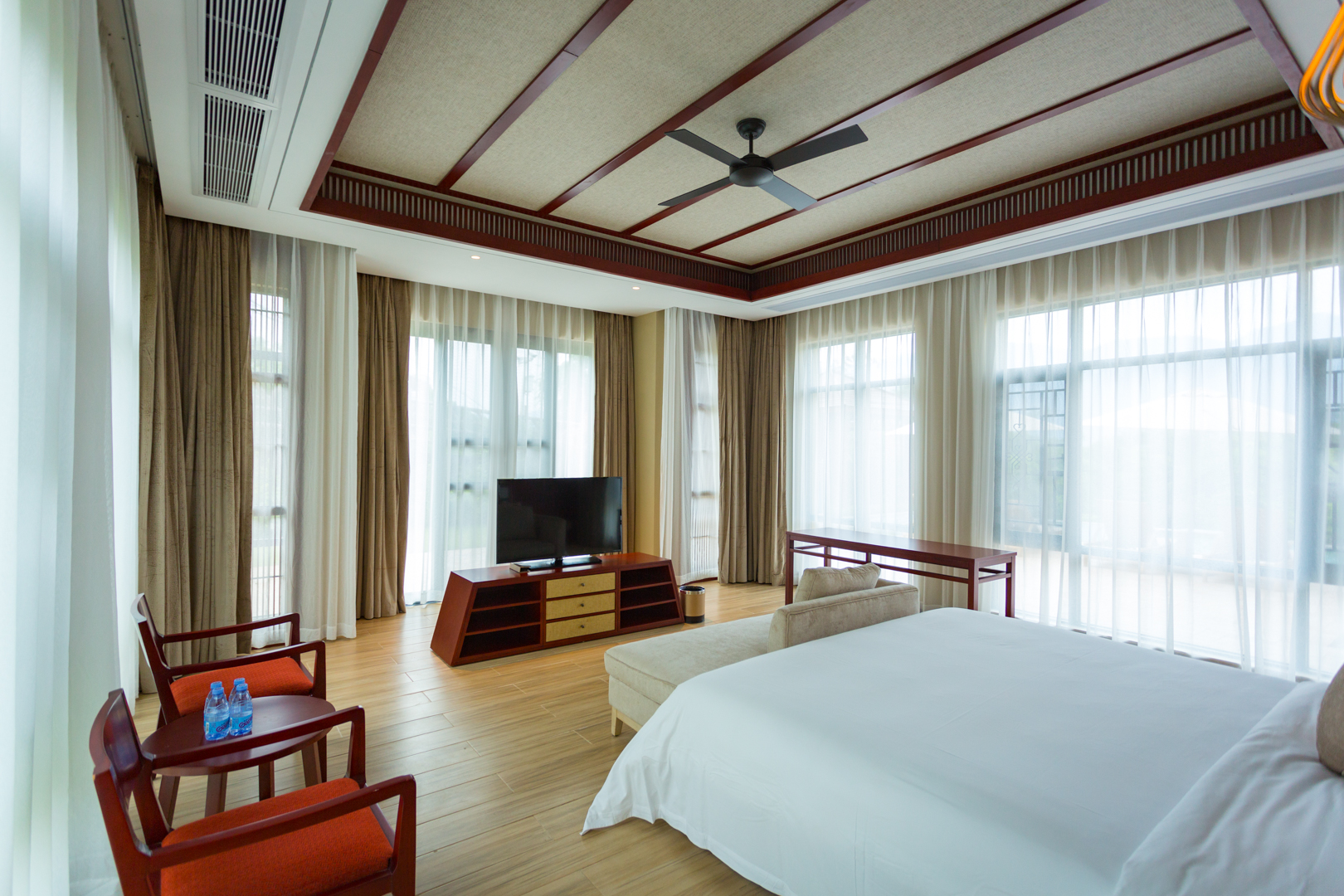 疊翠別墅五房V9-獨立泳池-私家泡池-麻將房-私家花園