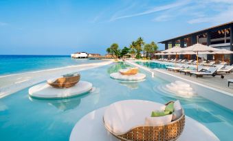 The Westin Maldives Miriandhoo Resort