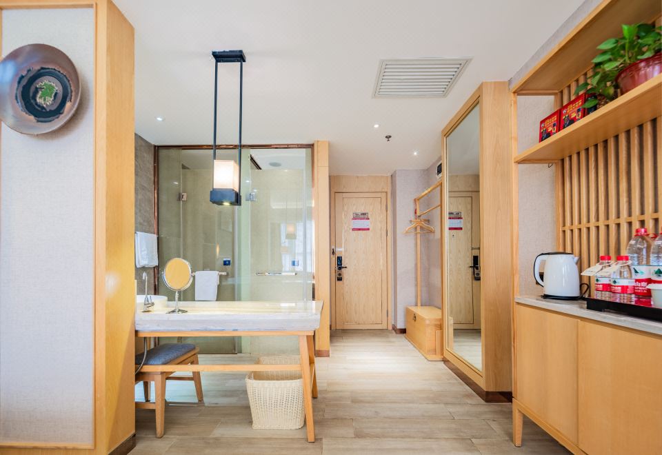 尊享·豪华大床房-明窗+电动窗帘