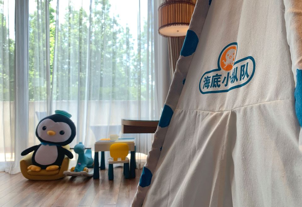 海底小縱隊親子房