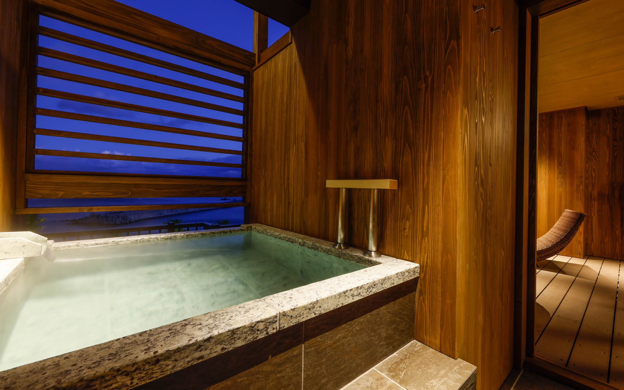 Hotel New Awaji朝阳之庭TypeM