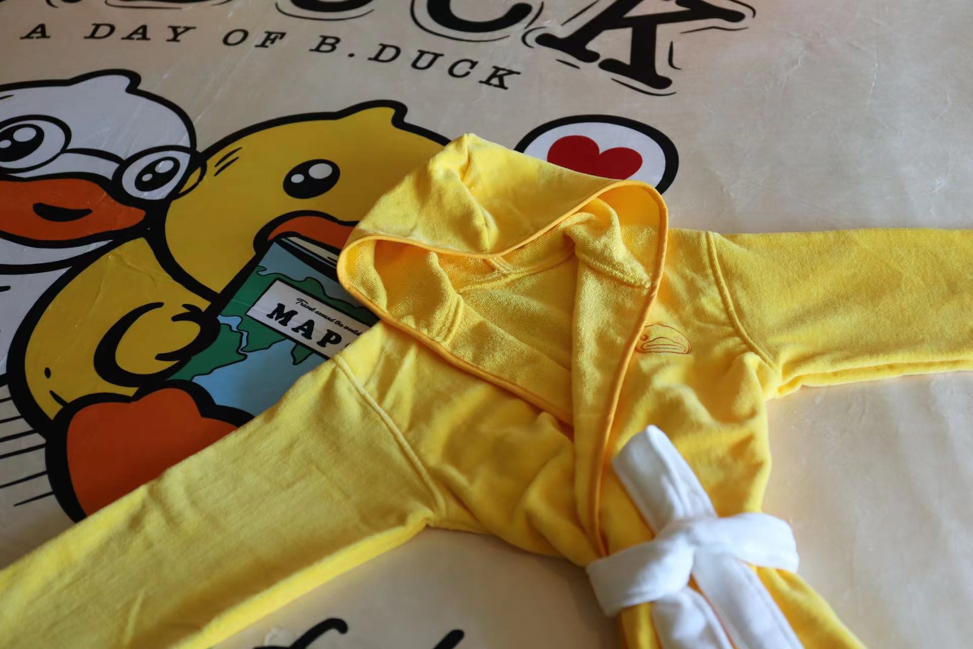 B.Duck小黄鸭亲子主题房