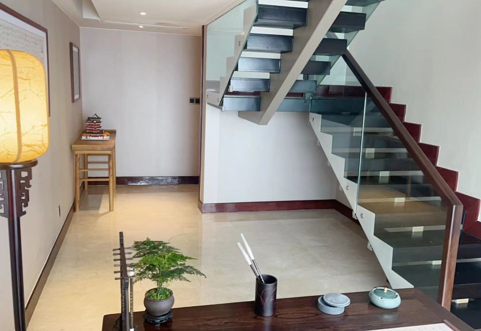Swiss Grand NanchangTeng Wang Ge Theme Duplex Suite