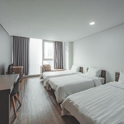 豪華三人房 Brown Suites Hotel sinchon central優惠