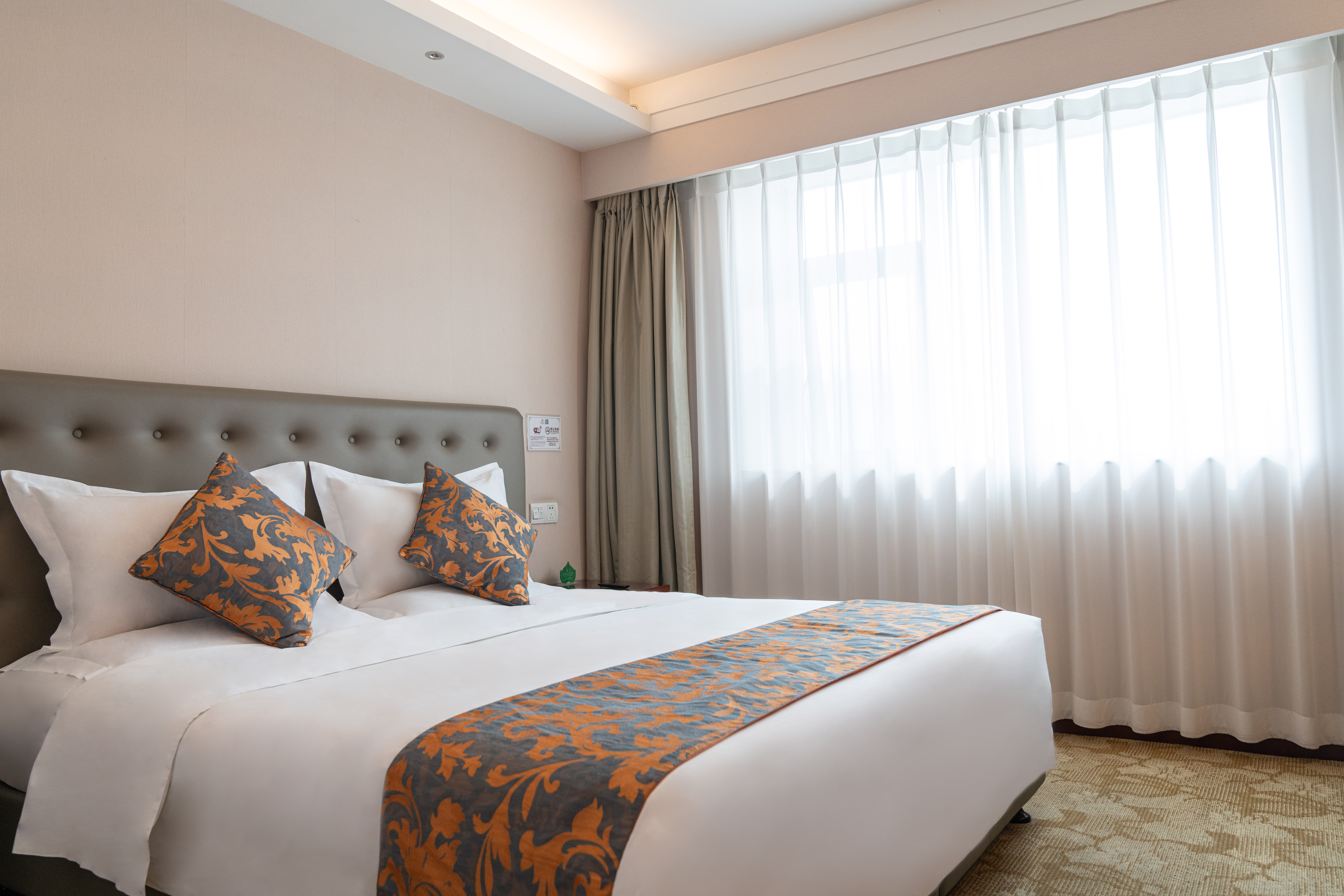 嘉宾楼标准大床房