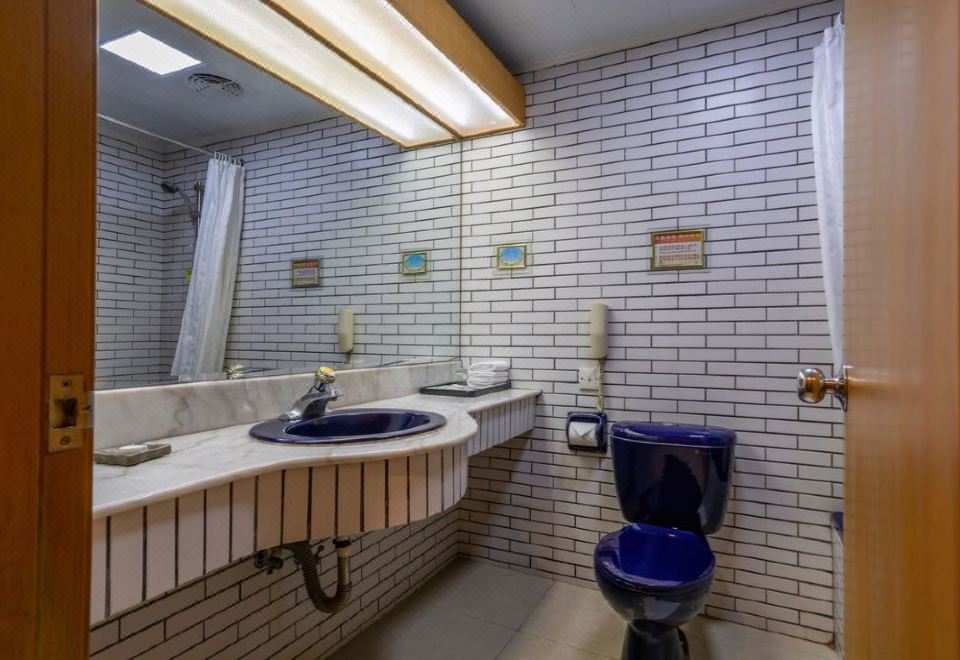 Evergreen Resort HotelDiscount Room (Main Villa)