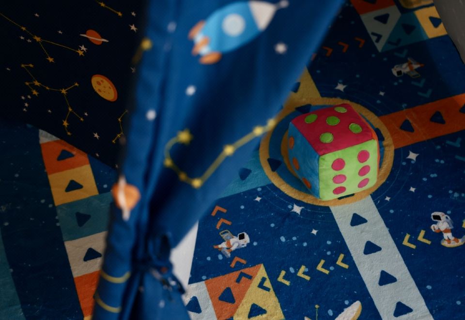 三居室航天飞船亲子主题房