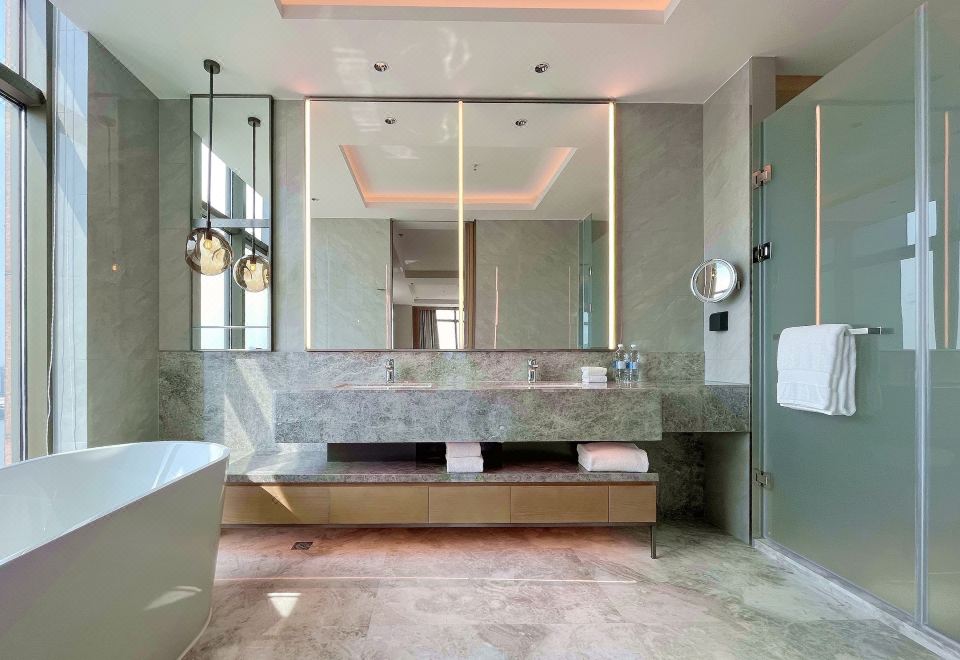 尊享全景大床房