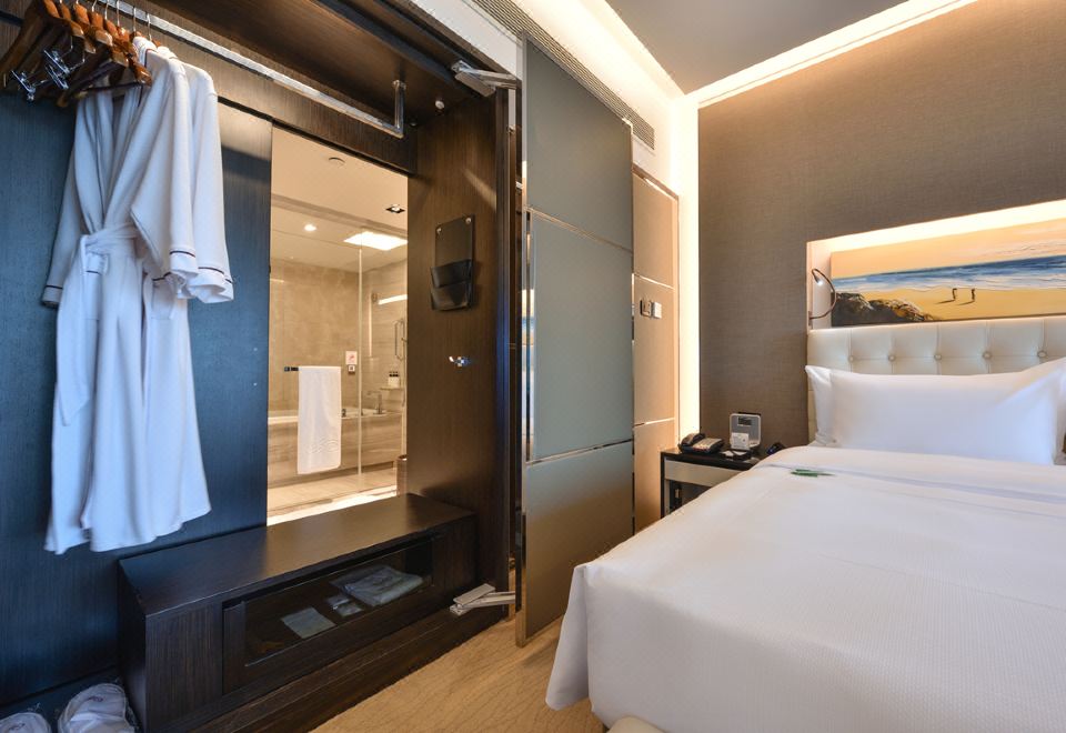 西樓貴賓大床房（配備智能馬桶）