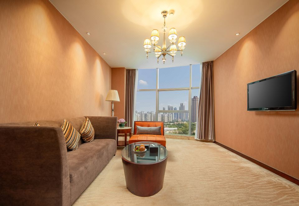 Tianchimel HotelStreet View Executive Suite [Living Room + Study + Floor-to-Ceiling Windows + Walk-in Closet + Negative Ion Oxygen Bar]