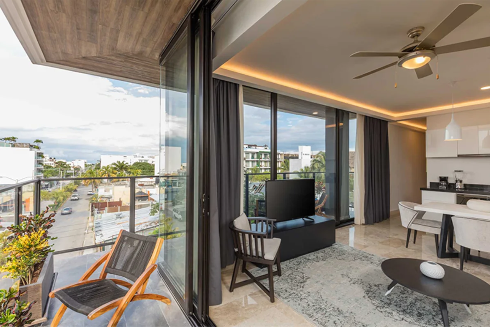 转角一卧室套房