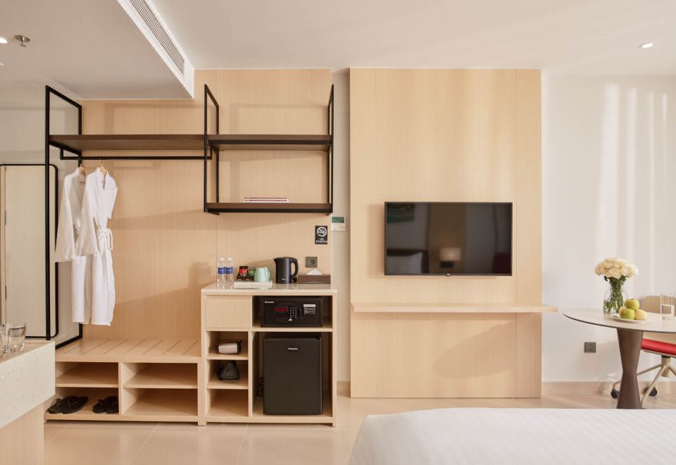 豪華大床房（帶陽臺）