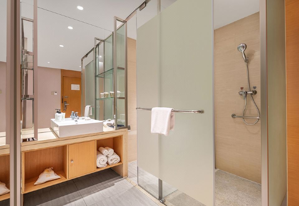 時尚大床房（功夫茶具+助眠床品）